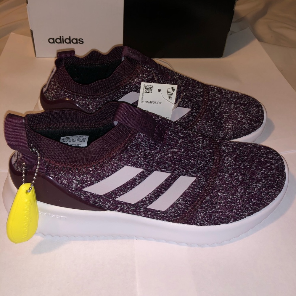 Adidas Women's Ultimafusion Running Shoe, Maroon